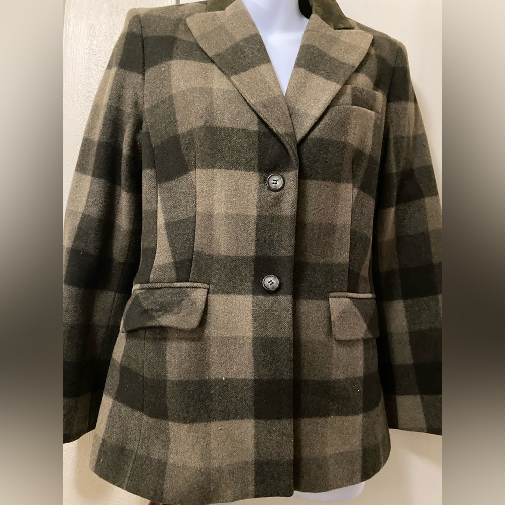 Wear to work! Blazer